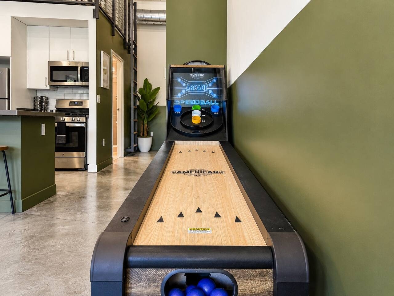 Loft 216